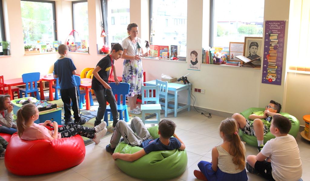 „Krasnoludki są na świecie”- warsztaty dla dzieci inspirowane twórczością Marii Konopnickiej